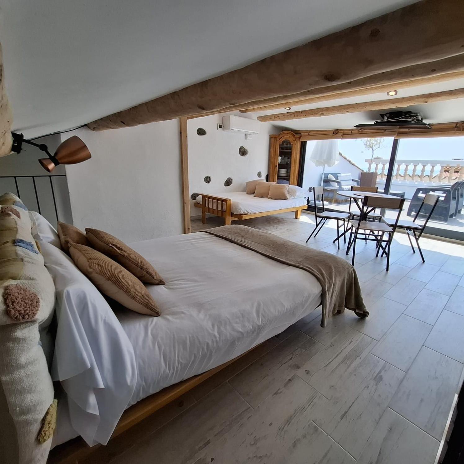 Marina Vila House 马斯诺 外观 照片