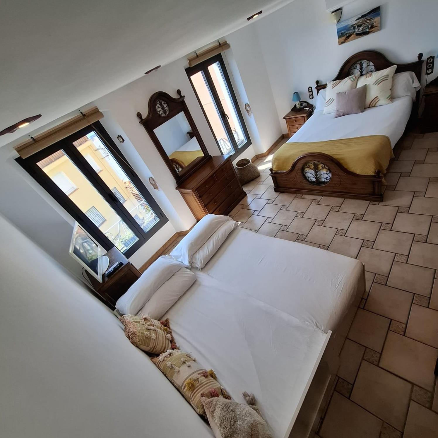 Marina Vila House 马斯诺 外观 照片